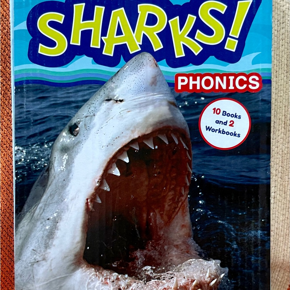 Sharks! Phonics Educational Box Set